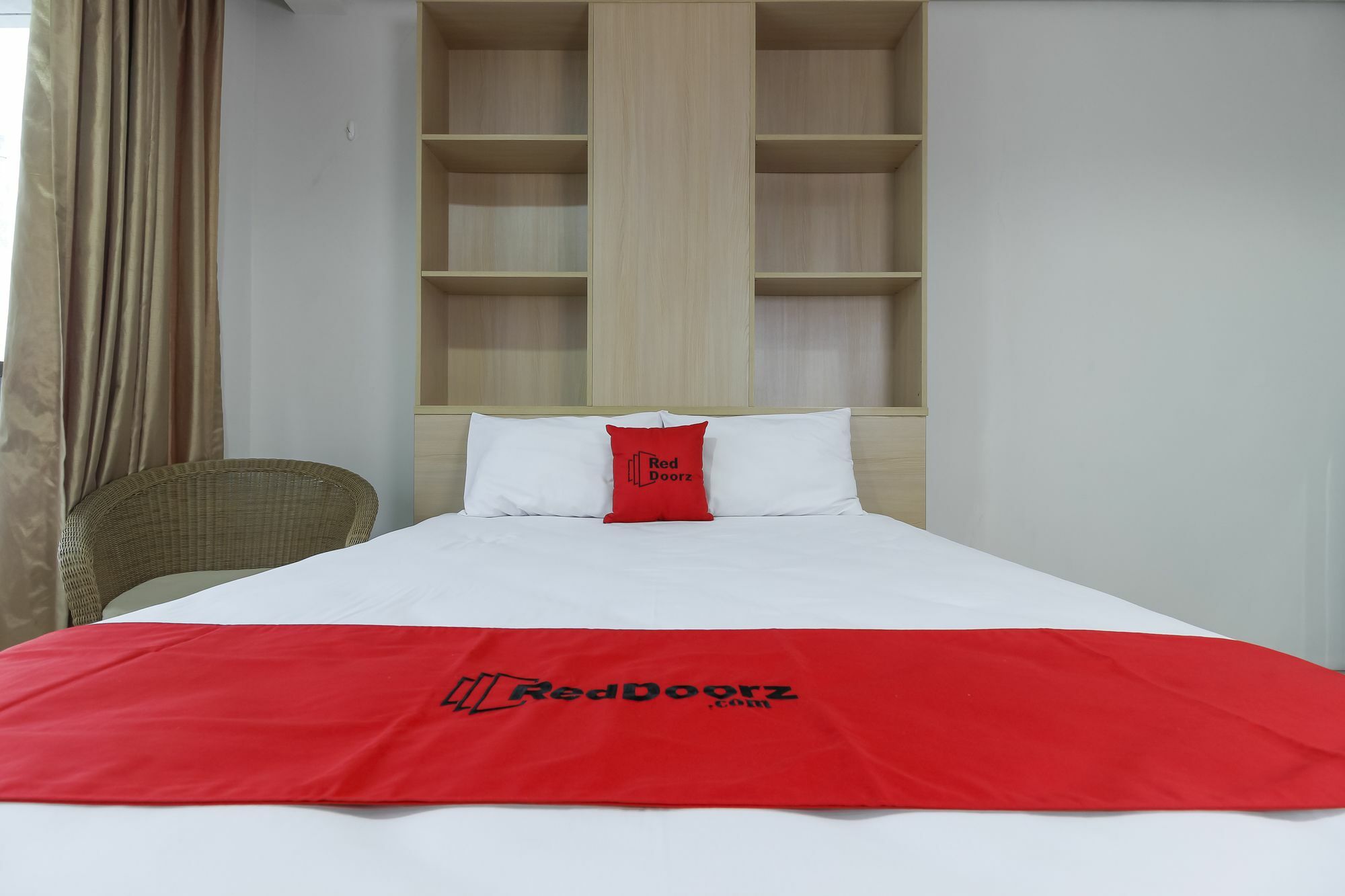 Reddoorz @ Patal Senayan 4 Jacarta Exterior foto